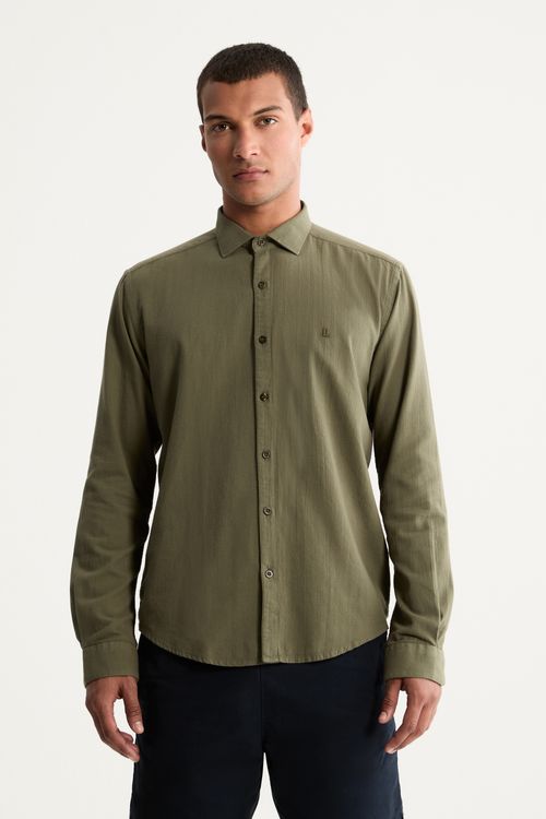 708351_2119_1-CAMISA-MANGA-LONGA-OXFORDINE-MAQUINETADA