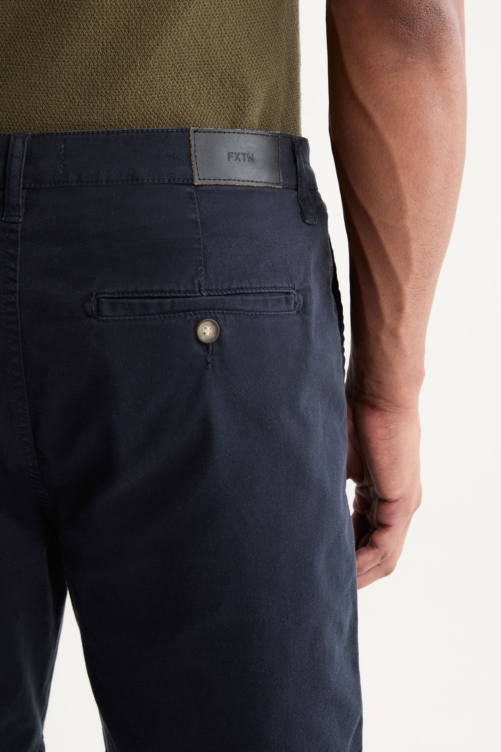 Bermuda Masculina Chino Casual