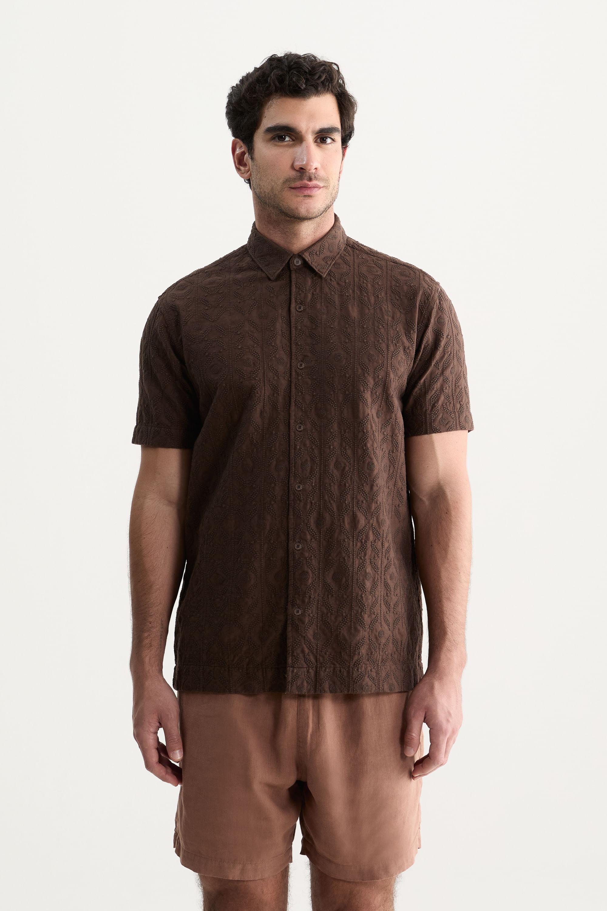 Camisa Manga Curta Linho Bordado Sopro